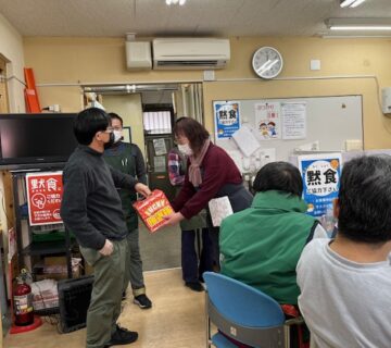 昼食後は、抽選会を行い、素敵な景品をみんなで持ち帰り、納める会は終了しました。